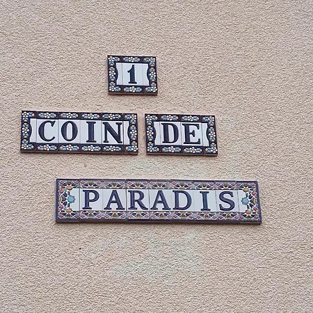 Un Coin De Paradis A , 40 Minutes Disneyland * Doue