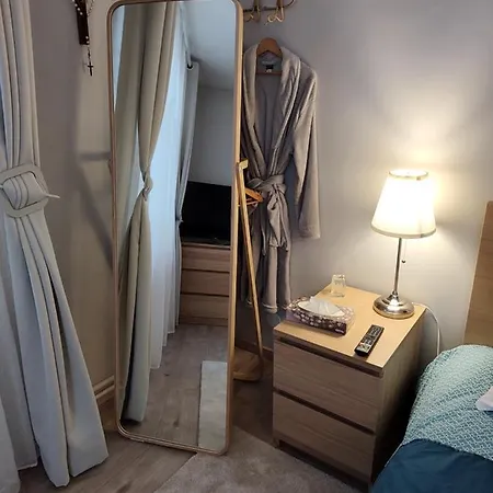 Un Coin De Paradis A , 40 Minutes Disneyland Homestay Doue